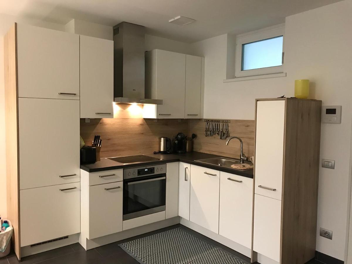 Schoene Neubauwohnung Mit Garten Apartment
